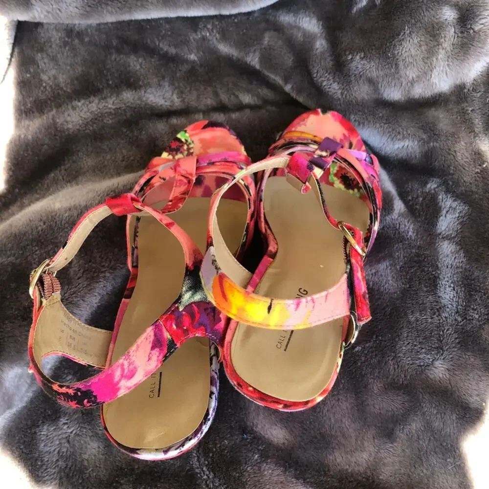 Call It Spring floral wedge sandals; sz 8